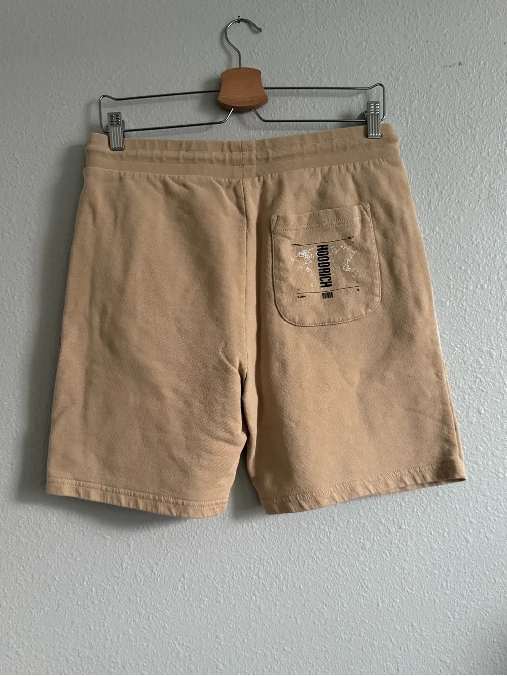 M Hoodrich Tan/Beige Color Block Shorts, drawstring waist & zippered pockets.